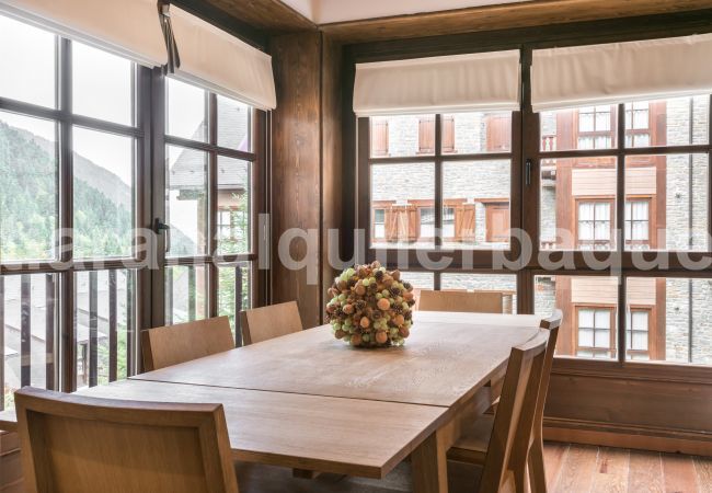 Apartment in Baqueira - Ribereta by Totiaran Apartment in Baqueira - Ribereta by Totiaran