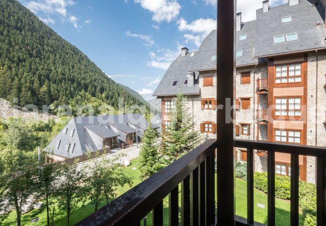 Apartment in Baqueira - Ribereta by Totiaran Apartment in Baqueira - Ribereta by Totiaran