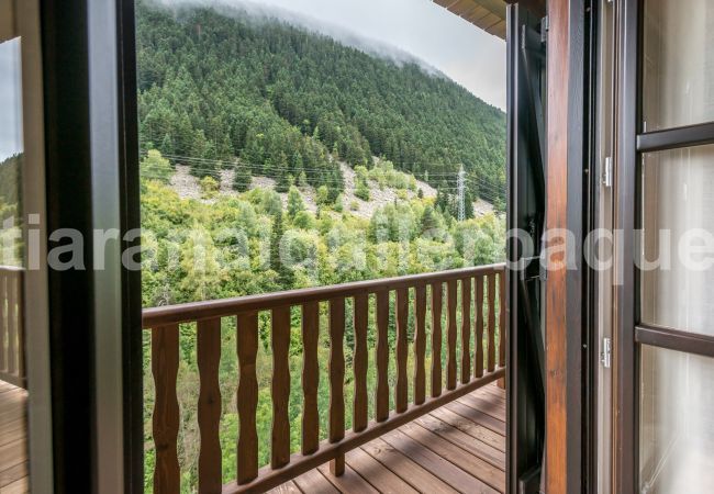 Apartment in Baqueira - Tubo Nere by Totiaran Apartment in Baqueira - Tubo Nere by Totiaran