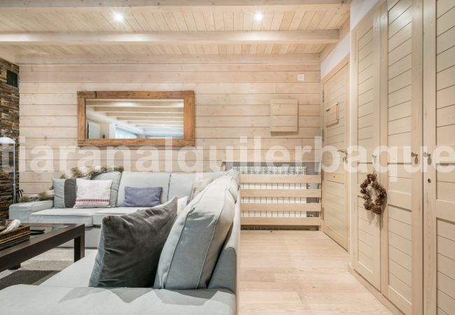 Apartment in Baqueira - Tubo Nere by Totiaran Apartment in Baqueira - Tubo Nere by Totiaran