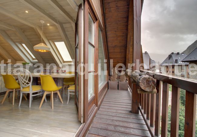 Balcony of the Varrados by Totiaran apartment at the foot of the slopes