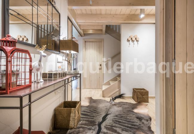 House in Casarilh - La Maison du Loup by Totiaran House in Casarilh - La Maison du Loup by Totiaran
