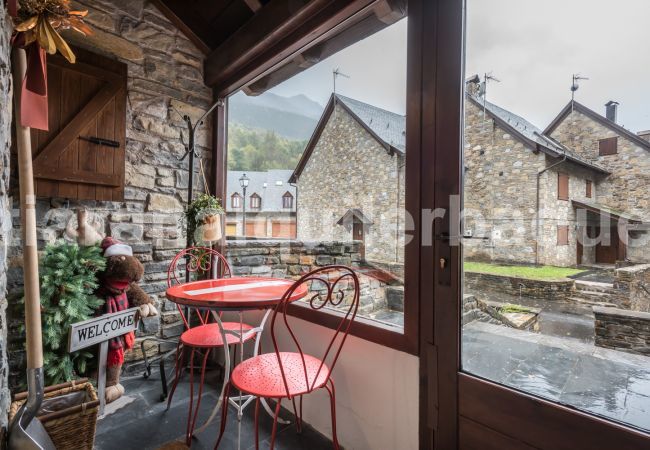 House in Casarilh - La Maison du Loup by Totiaran House in Casarilh - La Maison du Loup by Totiaran