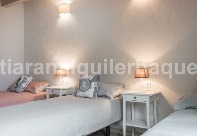 House in Casarilh - La Maison du Loup by Totiaran House in Casarilh - La Maison du Loup by Totiaran