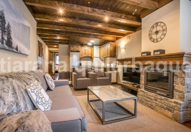 Apartment in Baqueira - Invernalia by Totiaran Apartment in Baqueira - Invernalia by Totiaran