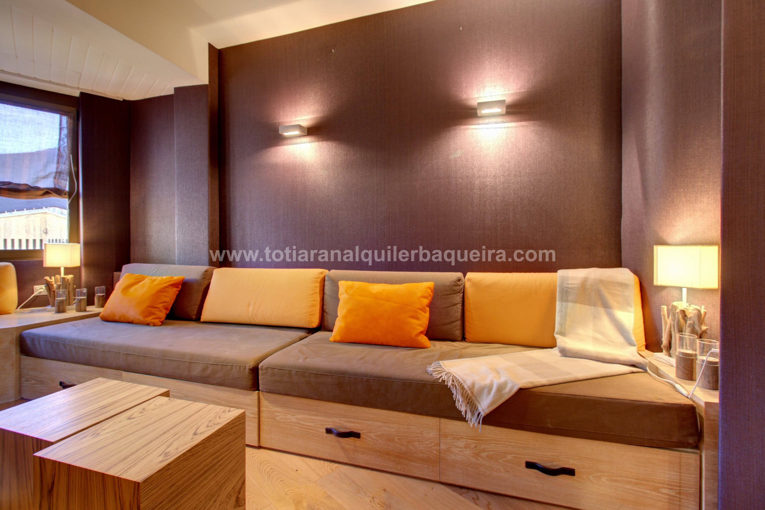 Living Room Camarote by Totiaran, apartment Baqueira