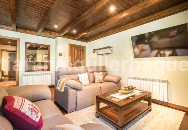 Apartment in Baqueira - Molieres by Totiaran