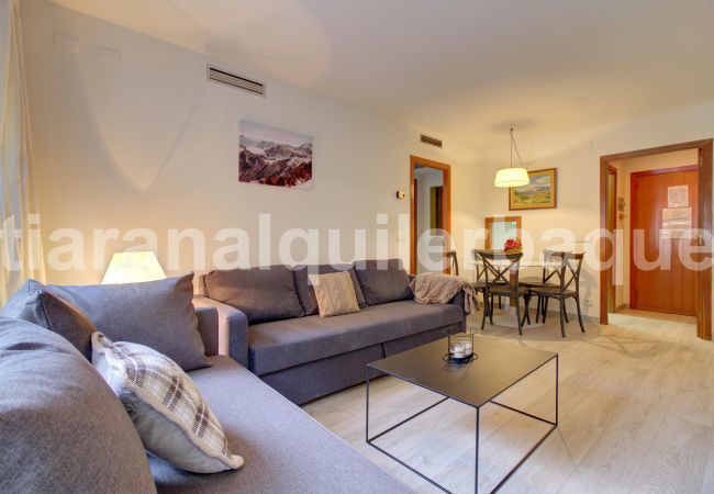 Apartment in Baqueira - Eth Turcalh by Totiaran Apartment in Baqueira - Eth Turcalh by Totiaran