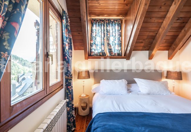 House in Baqueira - Casa Mont Romies by Totiaran House in Baqueira - Casa Mont Romies by Totiaran