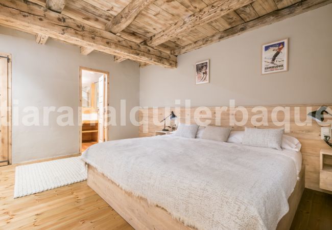 House in Baqueira - Casa Pleta de Baqueira Deluxe by Totiaran House in Baqueira - Casa Pleta de Baqueira Deluxe by Totiaran