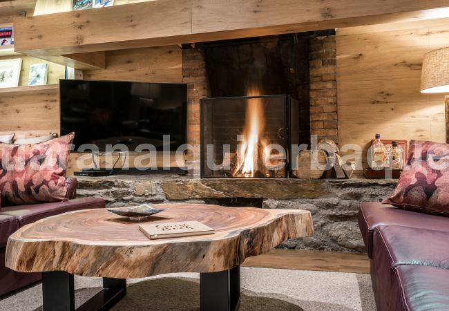 House in Baqueira - Casa Pleta de Baqueira Deluxe by Totiaran House in Baqueira - Casa Pleta de Baqueira Deluxe by Totiaran