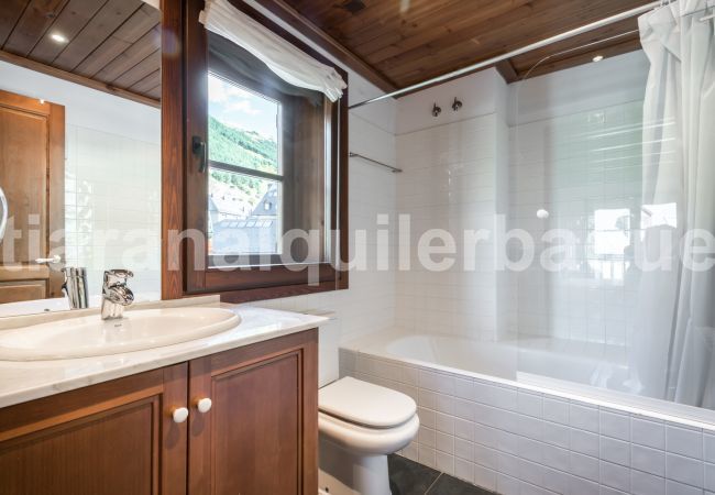 Apartment in Baqueira - Baciver by Totiaran Apartment in Baqueira - Baciver by Totiaran