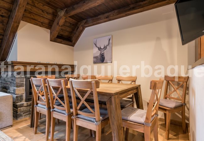 Villena by Totiaran,apartment in Val de Ruda, at the foot of the slopes