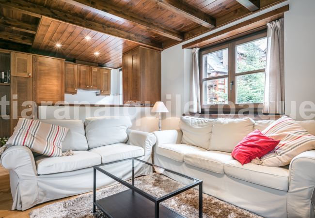 Apartment in Baqueira - Ticolet by Totiaran