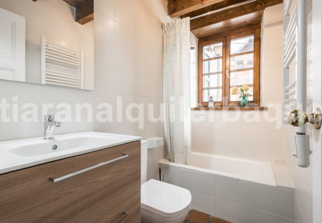 House in Naut Aran - Mont dera Solana by Totiaran House in Naut Aran - Mont dera Solana by Totiaran