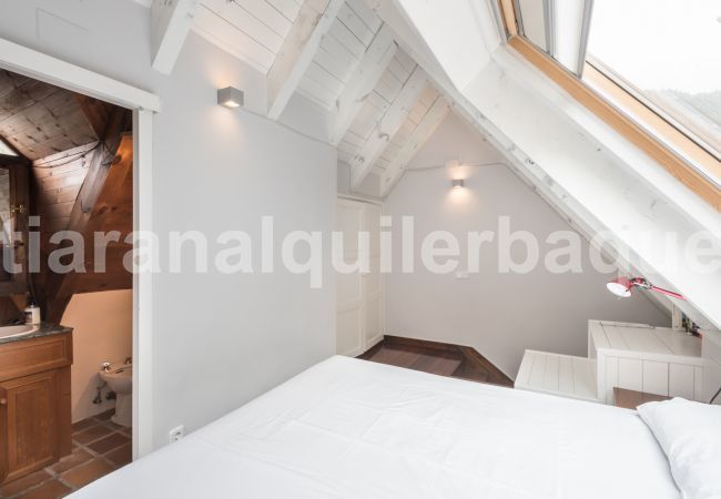 House in Naut Aran - Mont dera Solana by Totiaran House in Naut Aran - Mont dera Solana by Totiaran