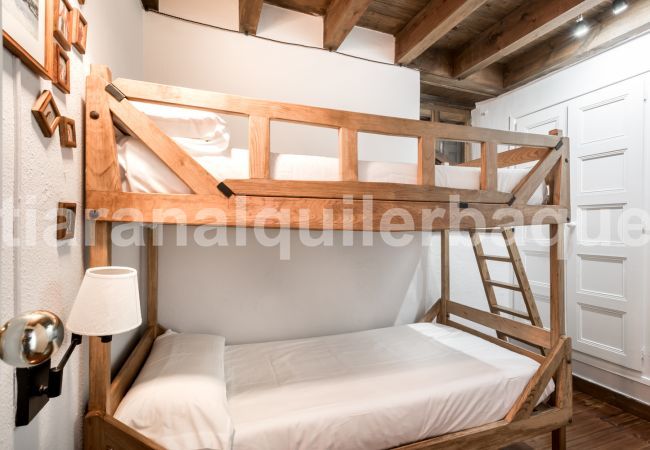 House in Naut Aran - Mont dera Solana by Totiaran House in Naut Aran - Mont dera Solana by Totiaran