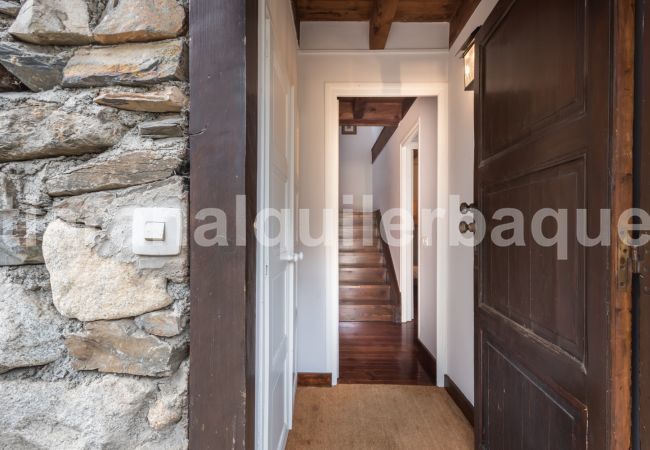 House in Naut Aran - Mont dera Solana by Totiaran House in Naut Aran - Mont dera Solana by Totiaran