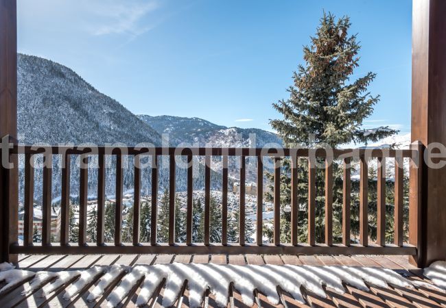 House in Baqueira - Casa Blanhiblar by Totiaran House in Baqueira - Casa Blanhiblar by Totiaran