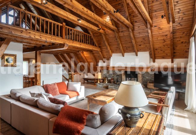 House in Baqueira - Casa Blanhiblar by Totiaran House in Baqueira - Casa Blanhiblar by Totiaran