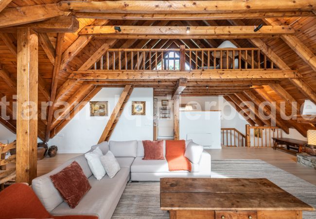 House in Baqueira - Casa Blanhiblar by Totiaran House in Baqueira - Casa Blanhiblar by Totiaran