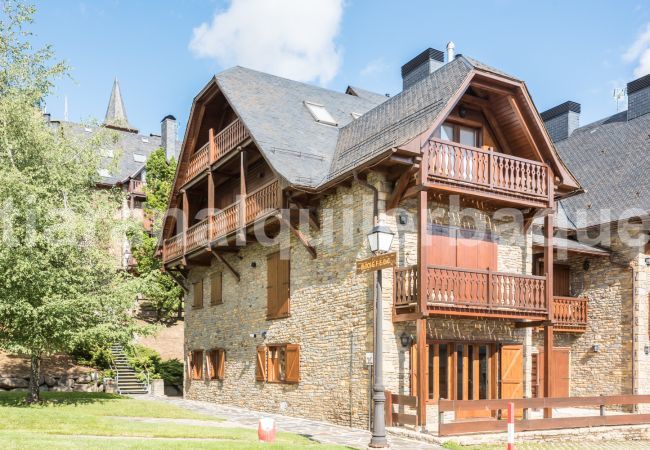 Apartment in Baqueira - Cabanes by Totiaran Apartment in Baqueira - Cabanes by Totiaran