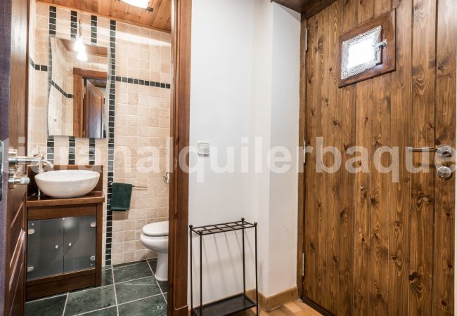 Terraced House in Salardú - Casa Pujo by Totiaran Terraced House in Salardú - Casa Pujo by Totiaran