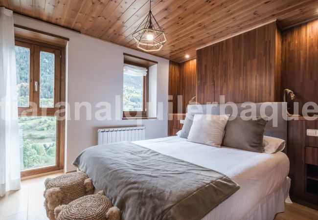 Terraced House in Salardú - Casa Pujo by Totiaran Terraced House in Salardú - Casa Pujo by Totiaran