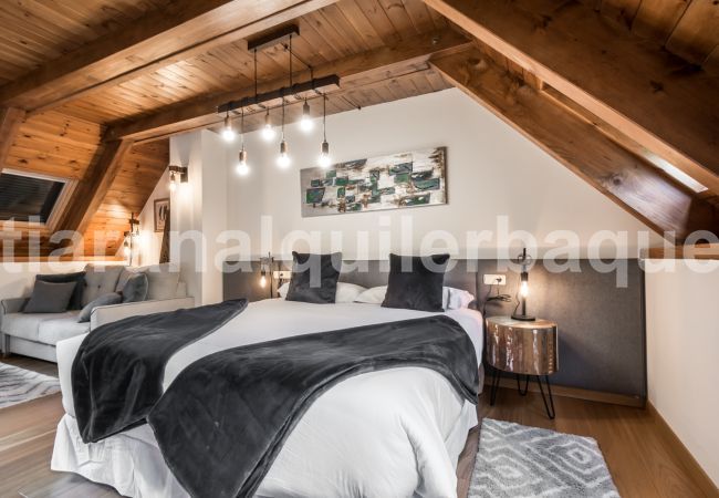 Terraced House in Salardú - Casa Pujo by Totiaran Terraced House in Salardú - Casa Pujo by Totiaran