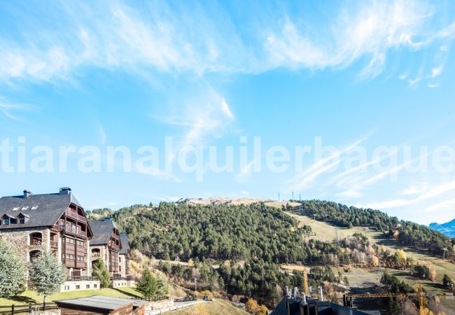 Apartment in Baqueira - Shivau by Totiaran