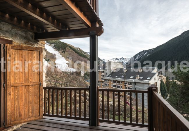 House in Baqueira - Riu Nere - Pleta de Jus by Totiaran House in Baqueira - Riu Nere - Pleta de Jus by Totiaran