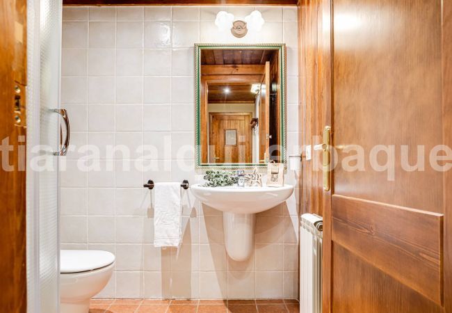 Apartment in Baqueira - Roca Blanca by Totiaran Apartment in Baqueira - Roca Blanca by Totiaran