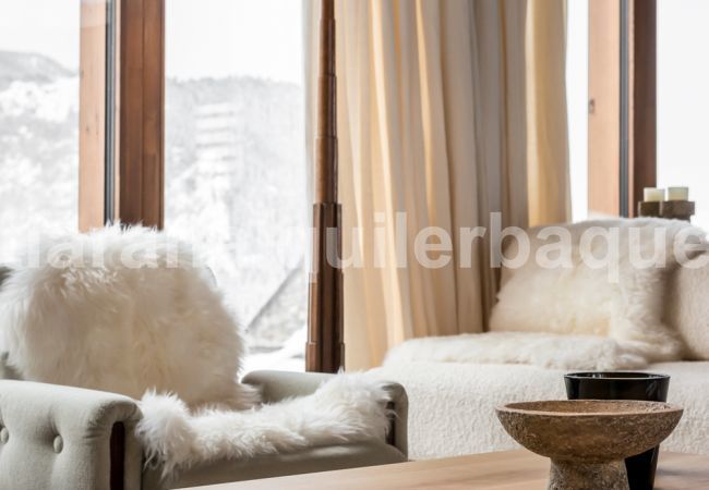 Chalet in Baqueira - Casa Sanglier Deluxe by Totiaran Chalet in Baqueira - Casa Sanglier Deluxe by Totiaran