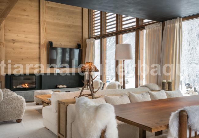 Chalet in Baqueira - Casa Sanglier Deluxe by Totiaran Chalet in Baqueira - Casa Sanglier Deluxe by Totiaran