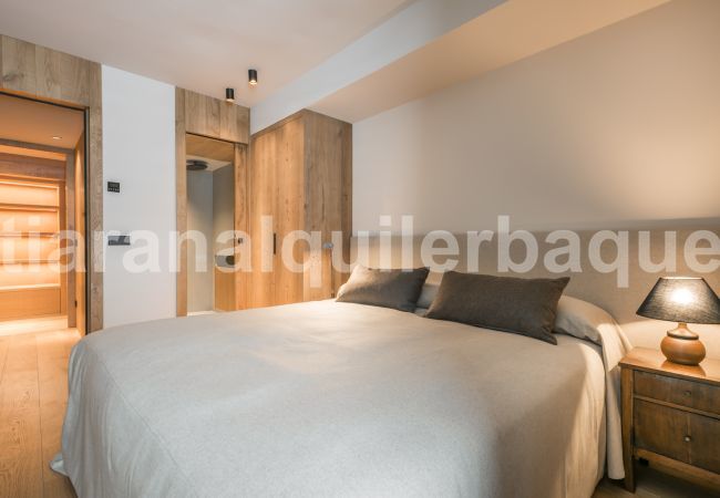 Chalet in Baqueira - Casa Sanglier Deluxe by Totiaran Chalet in Baqueira - Casa Sanglier Deluxe by Totiaran