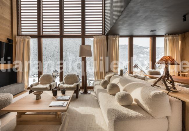 Chalet in Baqueira - Casa Sanglier Deluxe by Totiaran Chalet in Baqueira - Casa Sanglier Deluxe by Totiaran