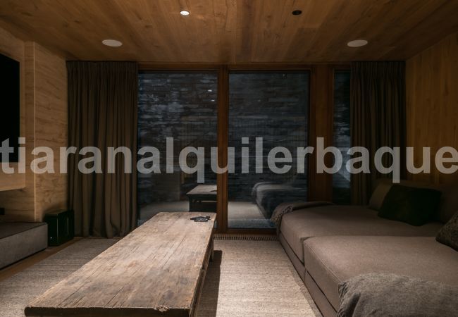 Chalet in Baqueira - Casa Sanglier Deluxe by Totiaran Chalet in Baqueira - Casa Sanglier Deluxe by Totiaran