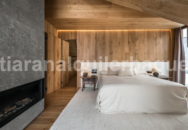 Chalet in Baqueira - Casa Sanglier Deluxe by Totiaran Chalet in Baqueira - Casa Sanglier Deluxe by Totiaran