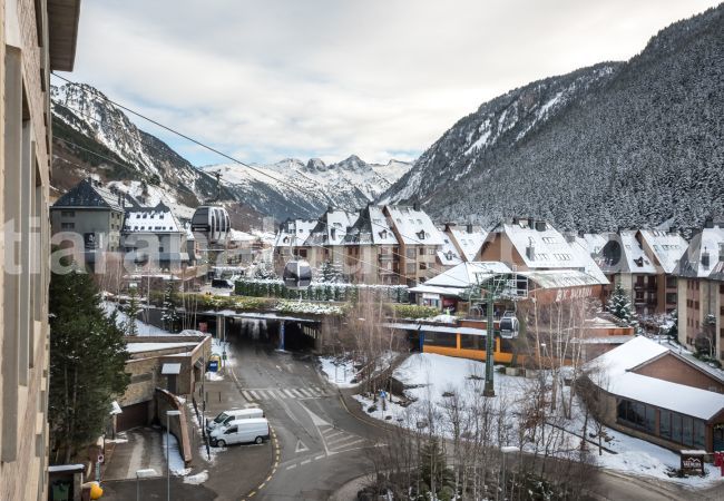 Apartment in Baqueira - Salana by Totiaran Apartment in Baqueira - Salana by Totiaran