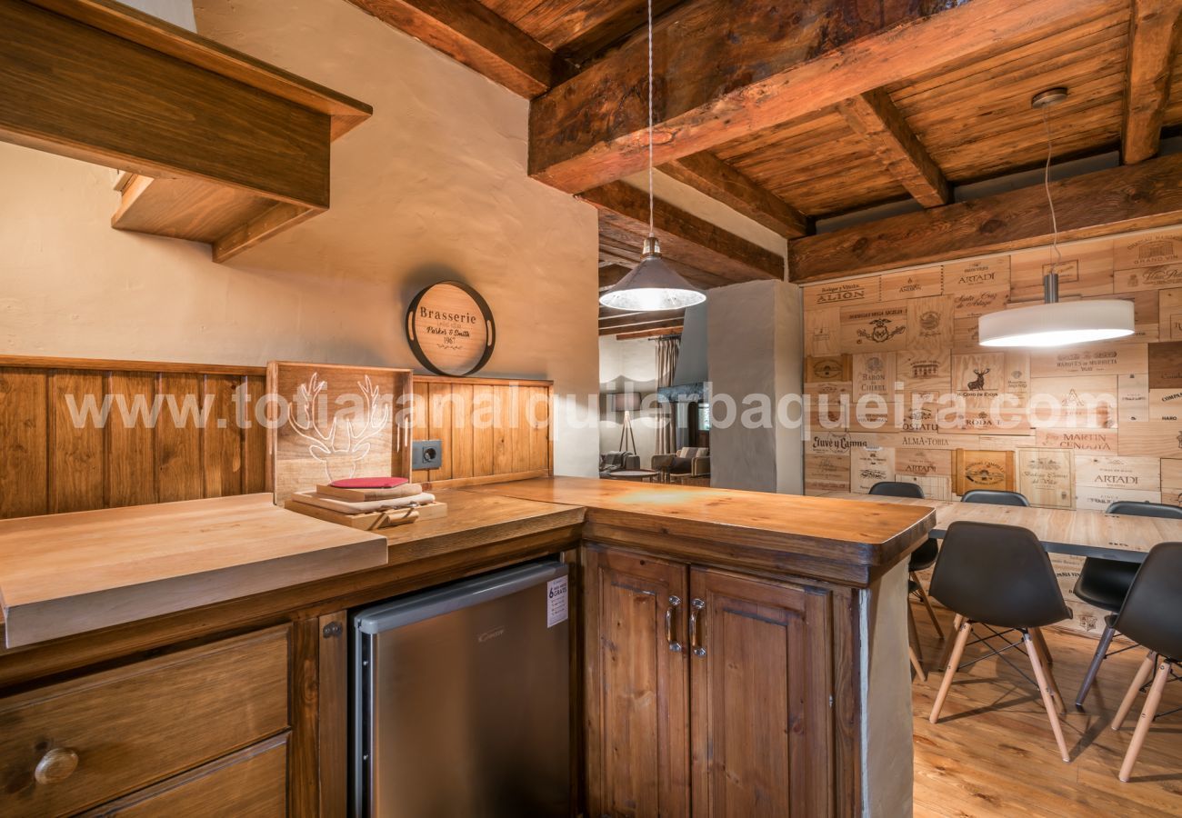 Kitchen Casa Es Pletieus Totiaran, Arties, Val de Arán