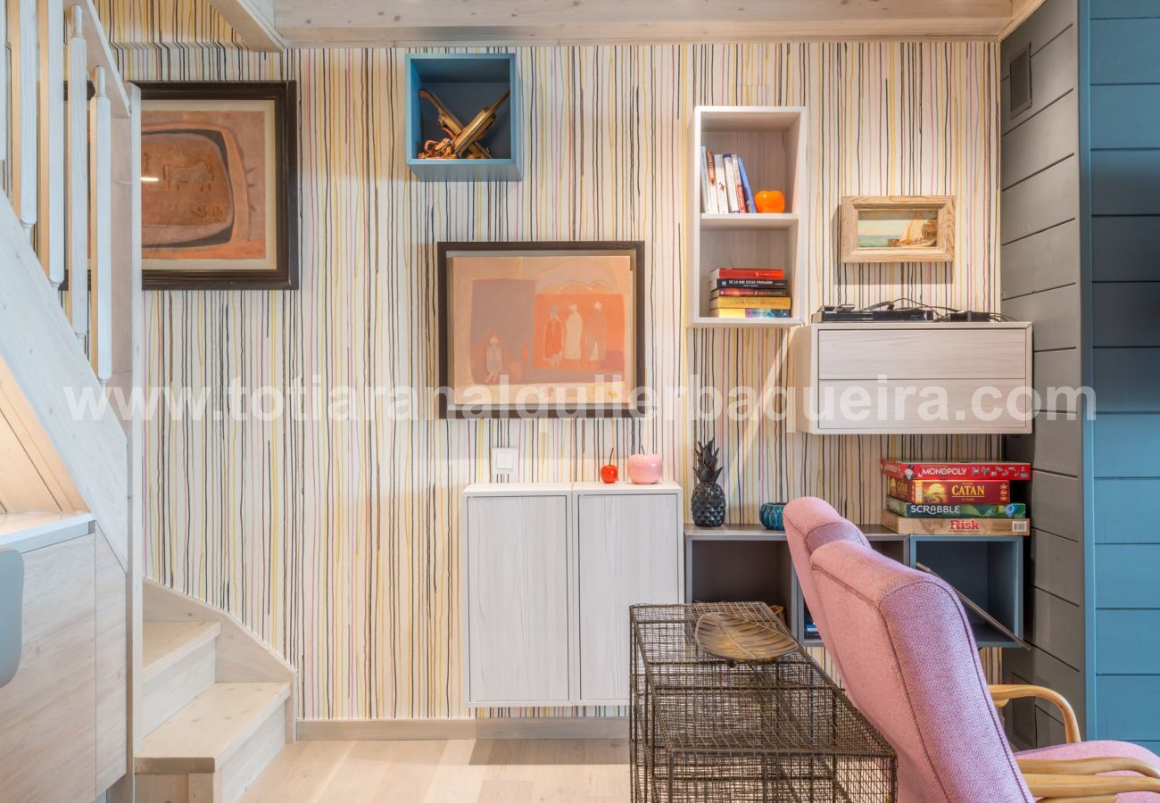 Apartment in Baqueira - Julieta by Totiaran