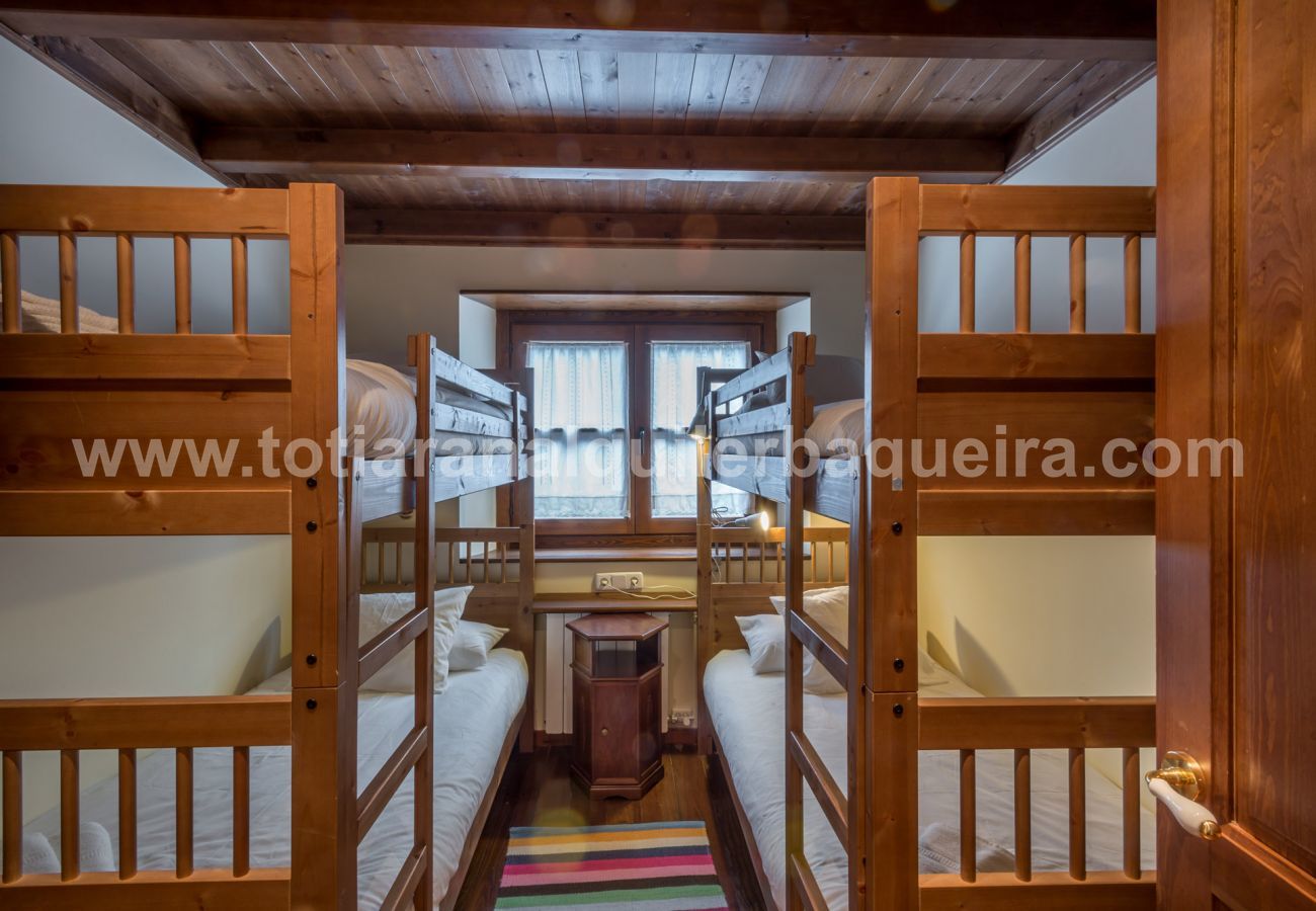 Apartment in Baqueira - Pastorets by Totiaran