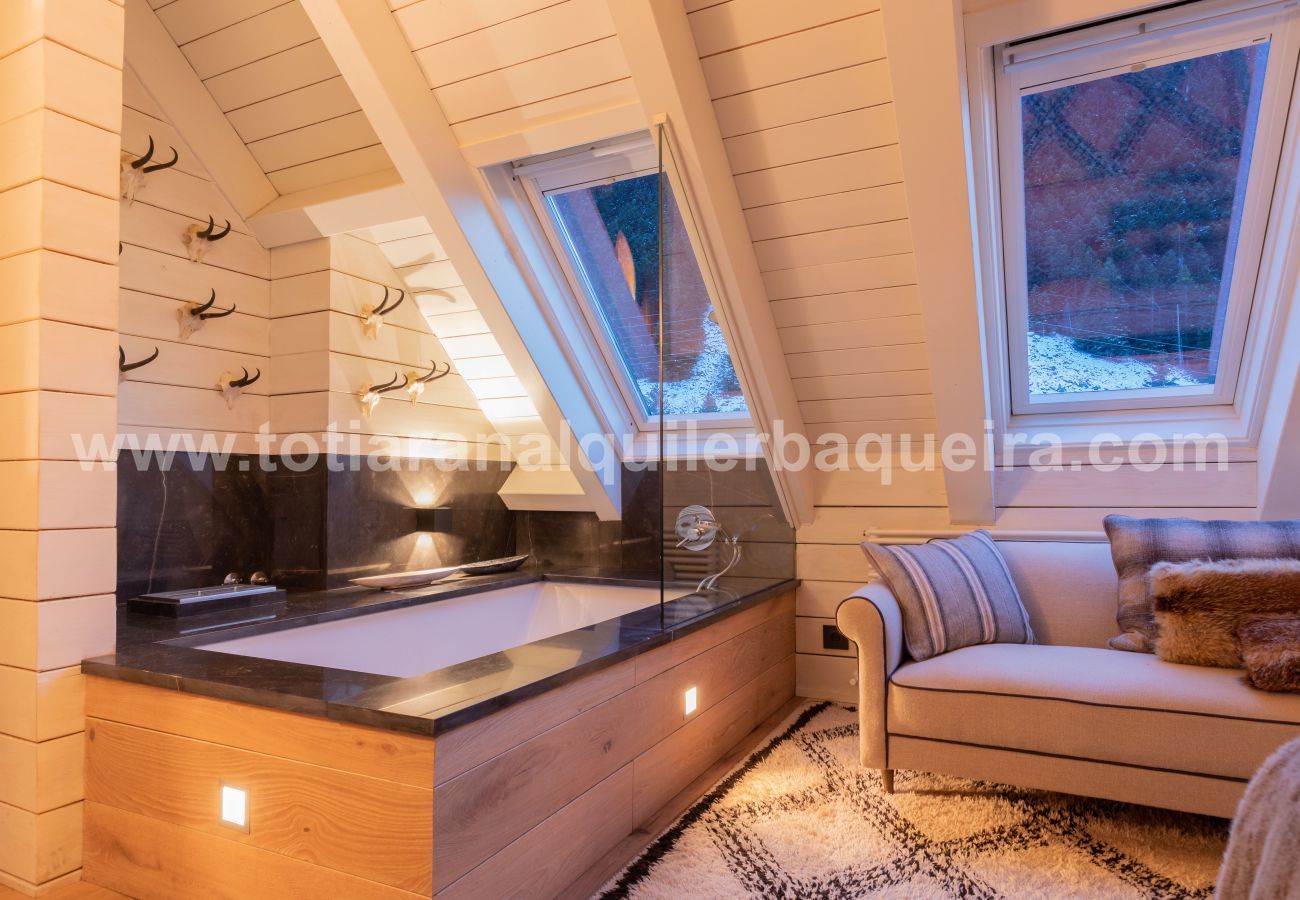 House in Baqueira - Beret Deluxe by Totiaran