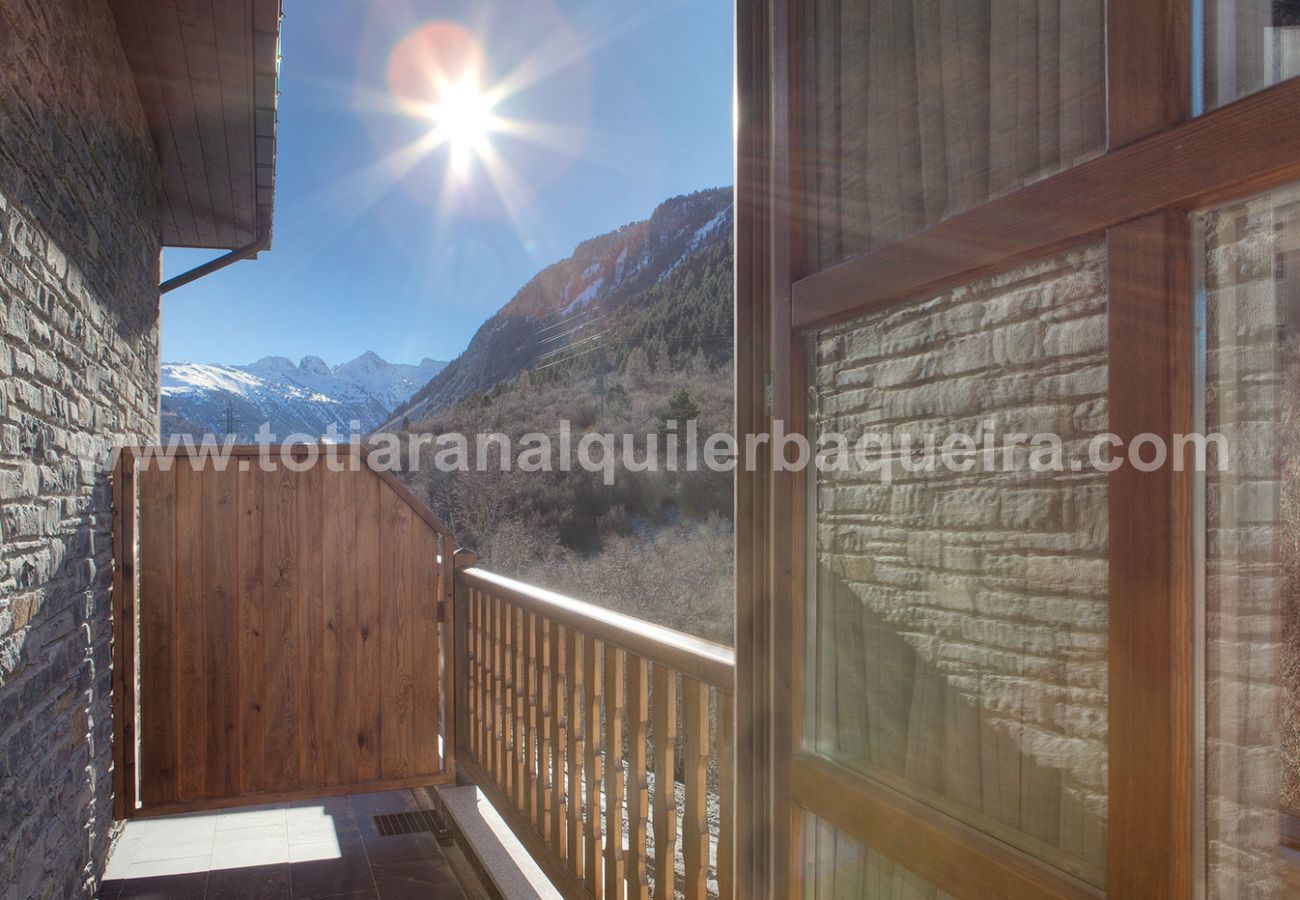 House in Baqueira - XP_ Casa Hereisho by Totiaran