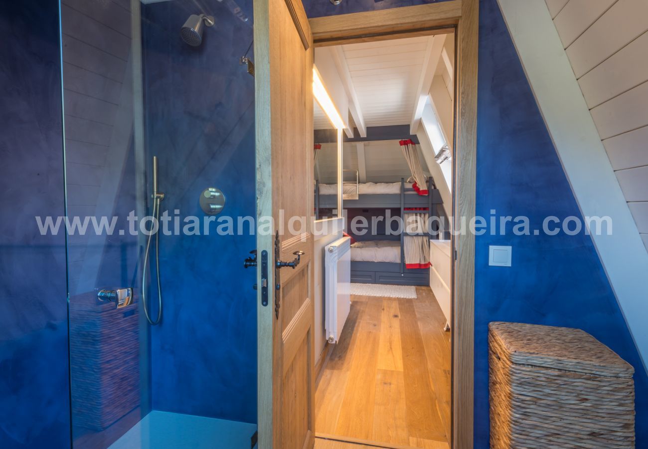 House in Baqueira - Casa Lobo by Totiaran