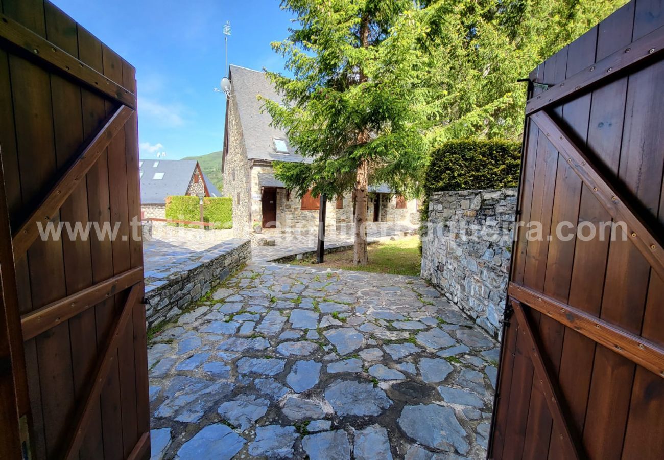 House in Salardú - Casa Nautada by Totiaran