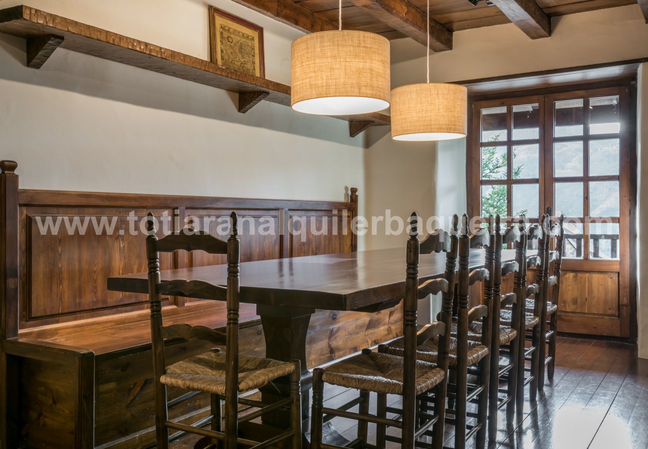 House in Baqueira - Casa Pomarin by Totiaran
