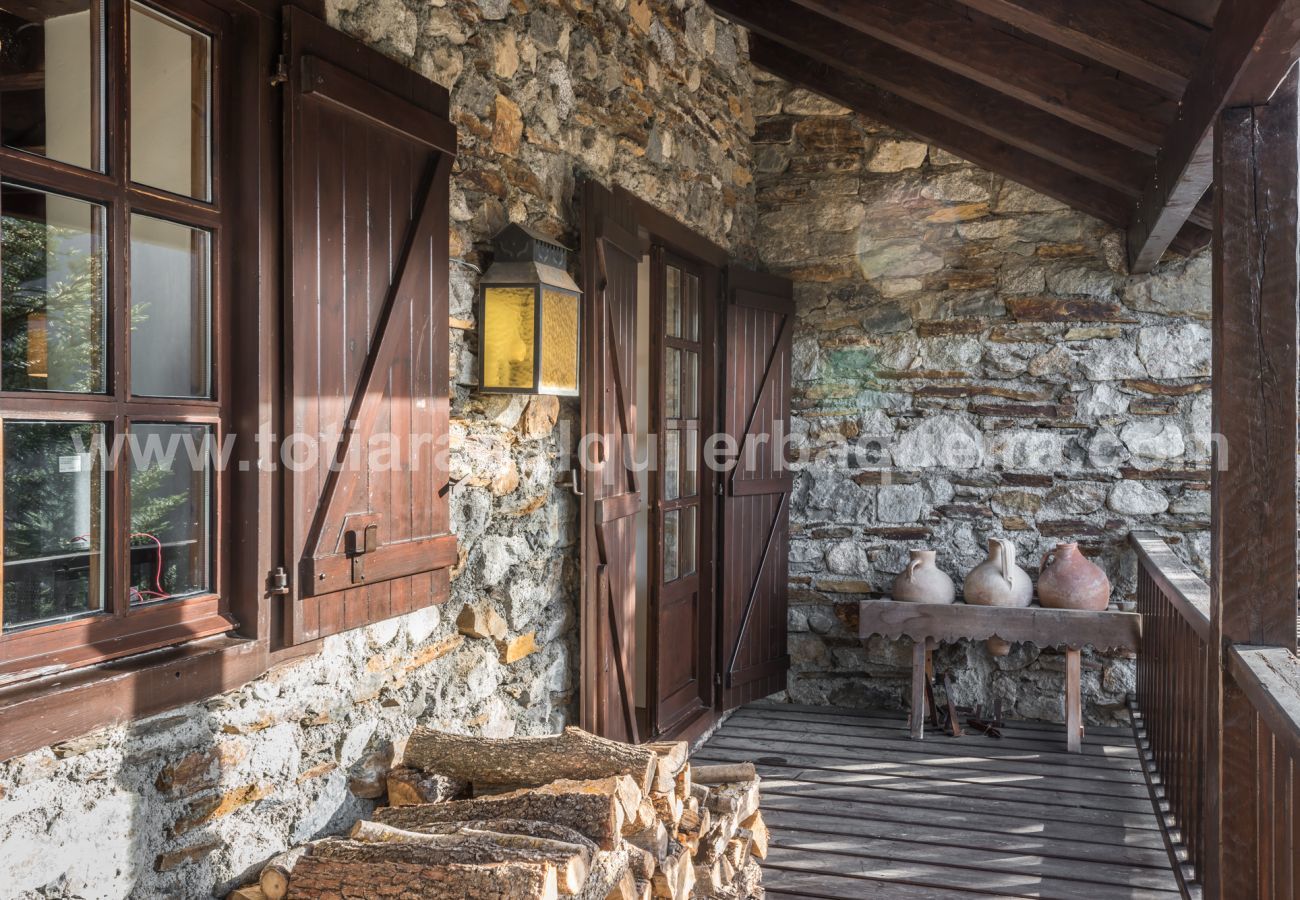 House in Baqueira - Casa Pomarin by Totiaran