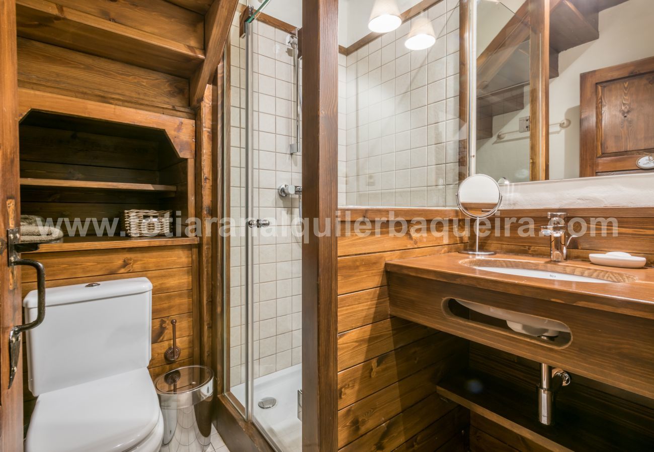 House in Baqueira - Casa Pomarin by Totiaran