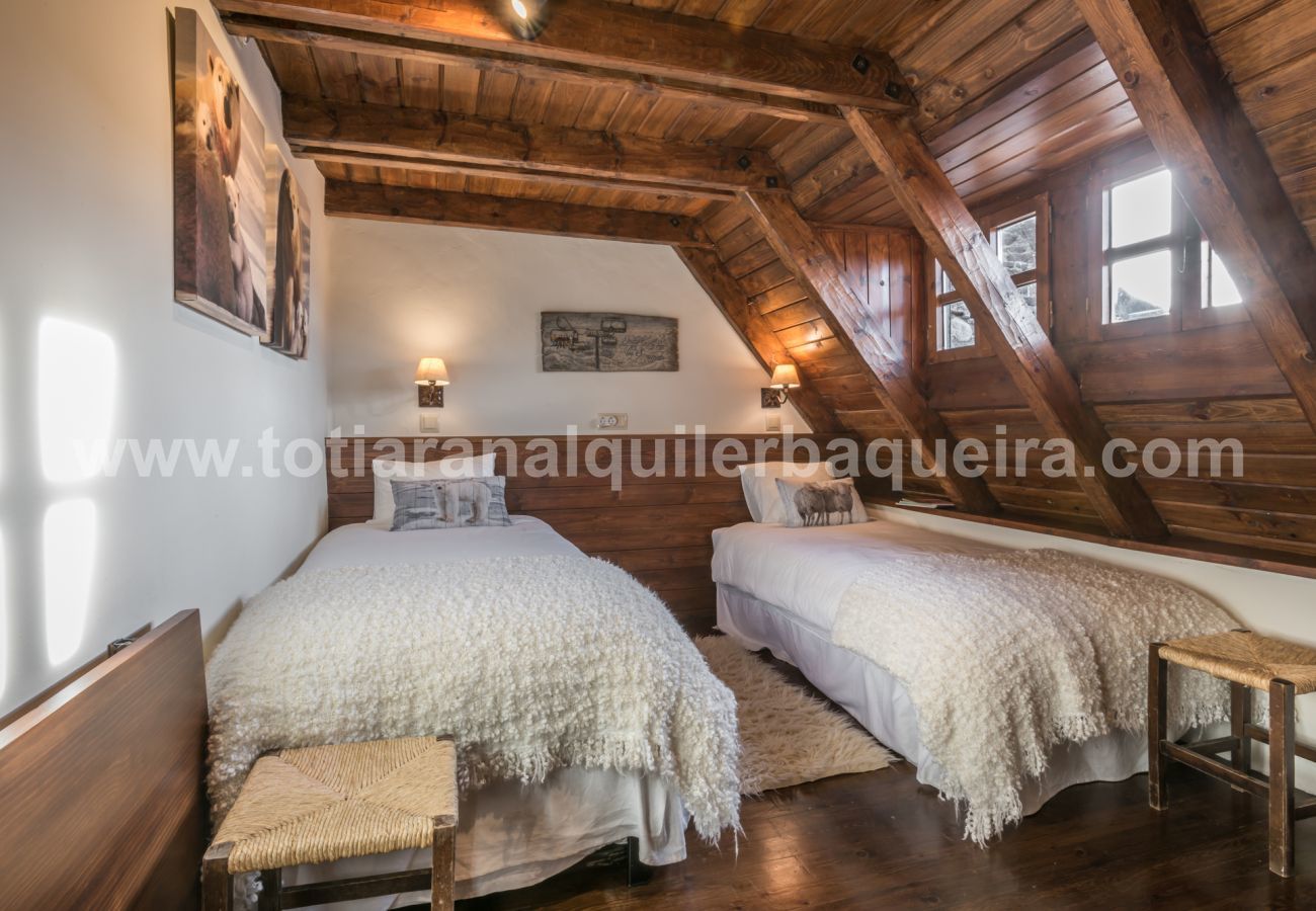 House in Baqueira - Casa Pomarin by Totiaran